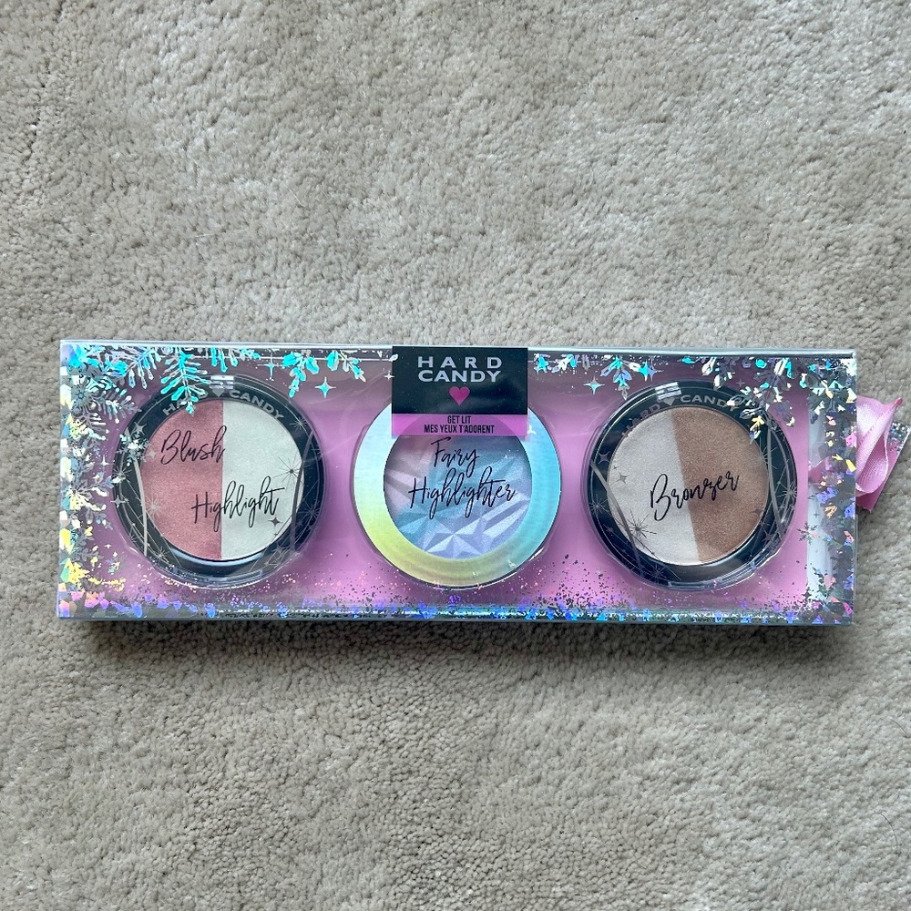 NWT Hard Candy “Get Lit” 3 Piece Collection of Bronzer, Blush and Highlighters